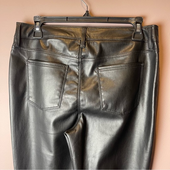 NWT Chicos Black Faux Leather Pants - Size 0R - Picture 13 of 13